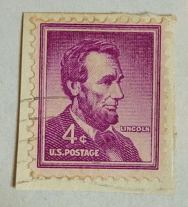 Franqueo de EE. UU. ~ Abraham Lincoln ~ 4¢ sello púrpura ~ usado/publicado ~ c.1954 - Z19 - Imagen 1 de 6