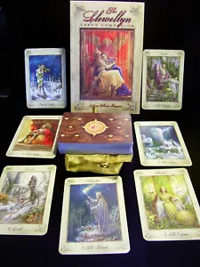 VERSIEGELT NEU! LLEWELLYN TAROTKARTEN & BUCH SET WALISISCHE MYTHEN MAGNETVERSCHLUSS BOX - Bild 1 von 1