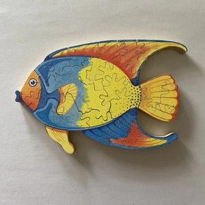 F. A. Bourke Fine Handcut Wooden Jigsaw Puzzles Tropical Fish 22 Pieces - Picture 1 of 6