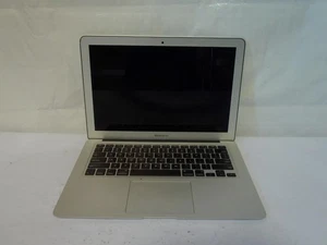 Apple MacBook Air A1466 (Mid-2012) Core i7-3667U 2.00GHz 8GB 256GB SSD (J317) - Picture 1 of 7