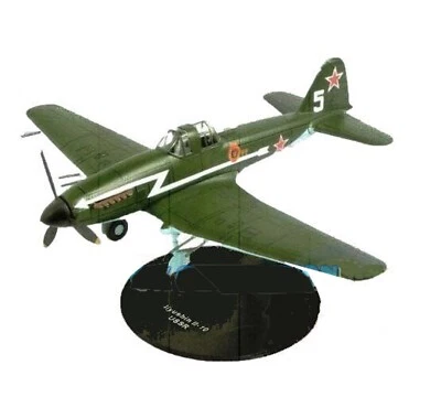 ILYUSHIN II-10 MODELLO AEREO IN METALLO 1:72 URSS - Immagine 1 di 2