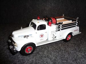 SAMPLER Ed. Texaco FIRE CHIEF 19-2343 1ST GEAR 1:34 Scale 1951 FORD Fire Truck