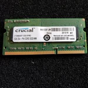 Crucial 2 GB SO-DIMM 1333 MHz PC3-10600 DDR3 SDRAM Memory (CT25664BF1339) - Picture 1 of 2