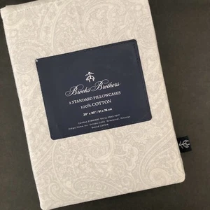 New Brooks Brothers Set Of Two 100% Cotton STANDARD Pillowcases Grey Wht Paisley - Picture 1 of 6