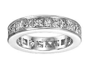 4.00 Ct. TW Princess Diamond Eternity Wedding Band in Channel Setting 18 kt - Picture 1 of 6