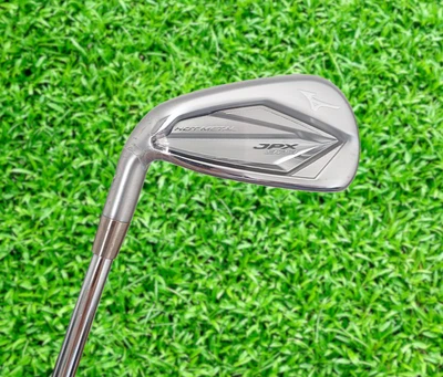 Left Handed Mizuno JPX 923 Hot Metal 7 iron. DG AMT R300 shaft. FREE UK P&P - Image 1 of 4