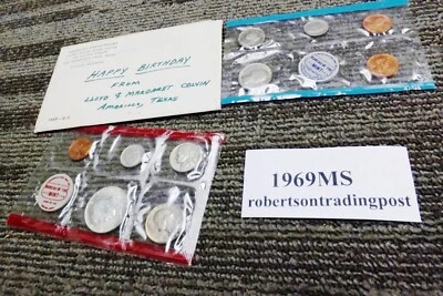 US 1969 Mint Set PDS 1c; PD 5c; PD 10c PD 25c 1969P 40% Half + 2 Mint Tokens - Image 1 of 4