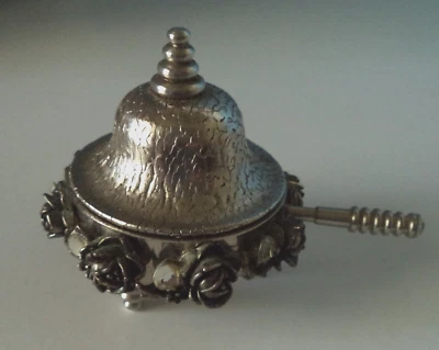 VINTAGE GOLDTONE FOOTED SACCHARIN HOLDER / PILL BOX  WITH RHINESTONES - Image 1 of 4