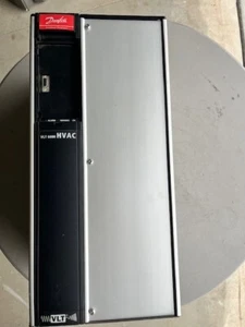 Danfoss 15HP VLT6000 HVAC VFD VLT6016GT4CN1STR0DLF00A00C0 460VAC 24A - Picture 1 of 8