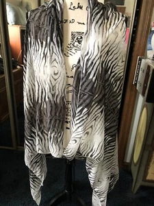 FC Black And White Animal Print Sheer Open Front Bathing Suit Coverup - One Size - Picture 1 of 6