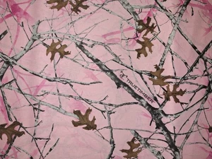 True Timber Oak Camo Pink Cotton Quilt Fabric BTY - Bild 1 von 1