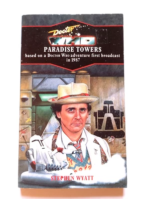 Doctor Who - Paradise Towers - Stephen Wyatt - UK paperback, Target, 1988 - Image 1 of 3