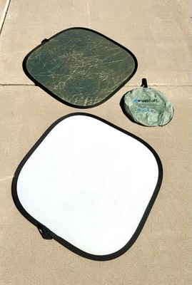 Westcott Illuminator Reflector 4-in-1 42 Inch Diffuser Kit White, Gold, Silver - Image 1 of 4