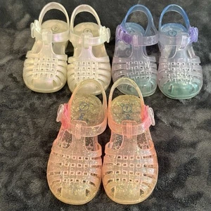 Scarpe sandali Cat & Jack Jelly, trasparenti/bianchi e ombreggiati - lotto di 3, bambina 7 - Foto 1 di 20