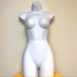 Maniquí de exhibición hembra colgante con gancho colgante, ropa blanca forma torso - Imagen 1 de 6