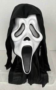 GHOST FACE Scream Mask Fun World 2016 #9206WM Halloween Dress-up Cosplay Theater - Picture 1 of 5