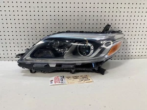 2015 2016 2017 2018 2019 Toyota Sienna Left Side LED Headlight OEM 1 BROKEN TAB - Picture 1 of 12