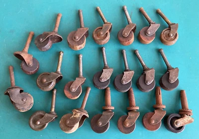 20 антикварных винтажных деревянных и металлических мебельных литых колесиков - Изображение 1 из 4