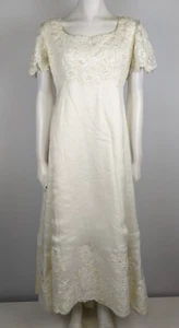 Vintage 50s 60s Women's Wedding Dress Ivory Short Sleeve Fit & Flare Lace Trim - Picture 1 of 24