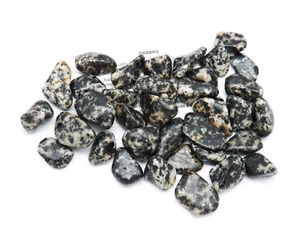 1 GABBRO tumbled stone from Cornwall UK pouch size Medium 4.1 to 8.0 grams - Picture 1 of 1