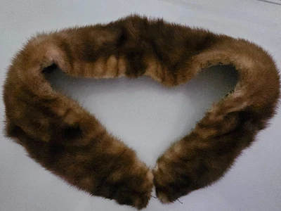 Collar de piel de visón marrón dorado vintage 30 pulgadas de largo Foto 1 de 4