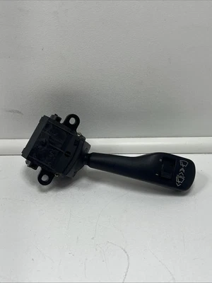 Interruptor limpador de para-brisa 2003-2008 BMW Z4 E46 FABRICANTE DE EQUIPAMENTO ORIGINAL 61318363664 - Imagem 1 de 4