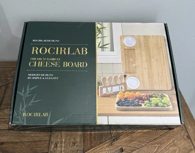 ROCIRLAB Premium Conjunto de Tábua de Charcutaria e Queijo de Bambu com Talheres, Tigelas NOVO - Imagem 1 de 4