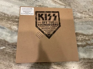 KISS 3LP  Off The Soundboard Live At Donington August 17th 1996 NM/NM - Picture 1 of 3