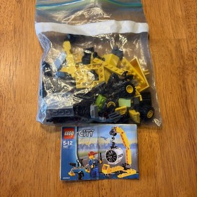 LEGO CITY: Airplane Mechanic (7901)