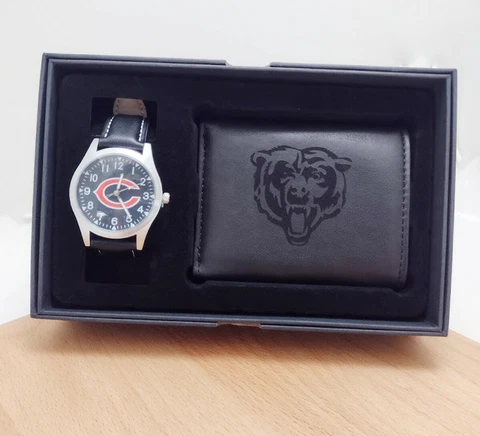 Chicago Bears NFL Black Watch And Wallet Gift Set - Free Shipping Cover