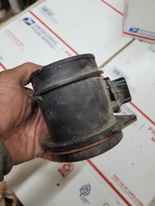 08 - 10 Saturn Vue 12 - 15 Captiva 4 CYLINDER MASS AIR FLOW SENSOR - Imagen 1 de 2