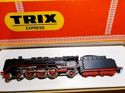 Dampflok Trix Express H0 2222 BR01001 Guss schwarz/rot  1977 neu Originalkarton - Bild 1 von 4