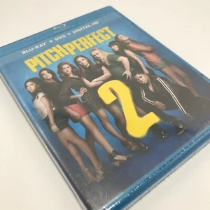 Pitch Perfect 2 (Blu-ray + DVD + DIGITAL HD) DVD, Katey Sagal, Anna Camp, Adam D - Foto 1 di 3