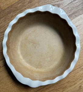 Pampered Chef Family Heritage New Traditions Steinzeug Kuchenform 10" Backform - Bild 1 von 8