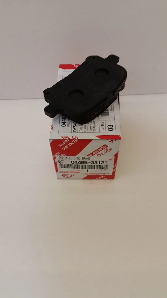 LEXUS OEM FACTORY FRONT BRAKE PAD SET 1997-1999 ES300 - Image 1 of 1