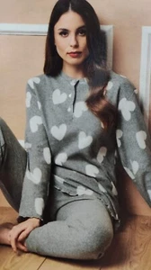 WOMEN'S WINTER HEARTS PAJAMAS - Picture 1 of 22