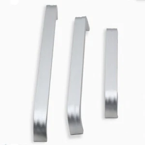 Manijas de aluminio modernas Simplicity espacio gabinete de puerta de cocina manija recta - Imagen 1 de 12