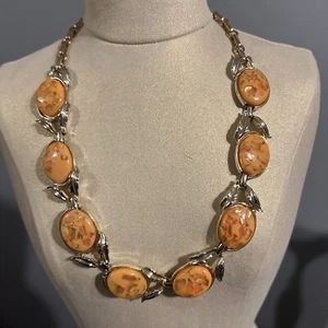 Collar Coro Oro Naranja Confeti Brillo Termoestable Lucite - Imagen 1 de 6