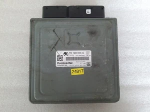 Skoda Fabia II Motorsteuergerät Steuergerät Engine control ECU 03L906023DL - Picture 1 of 4