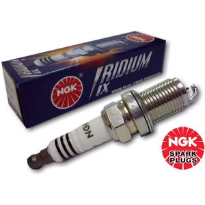 NGK IRIDIUM IRIDIO CANDLE CR8EHIX-9 HONDA CB 500 1996-1998 SPARK PLUG - Picture 1 of 1