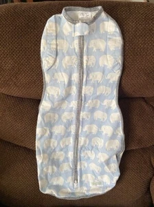 woombie swaddle (used once) Size 3-6 Months - Picture 1 of 2