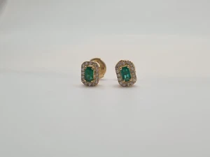 Boucles d'oreilles en Or jaune 18 carats 0.32cts diamants et 0.44 cts émeraude - Picture 1 of 4