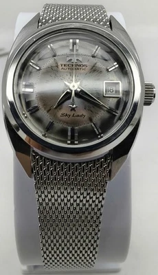 Vintage Technos Automatic Sky Lady Watch Date Pie Pan Patina Dial 17 jewes - Image 1 of 4
