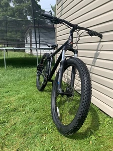 2020 Gravity Mountain Bike - Picture 1 of 6