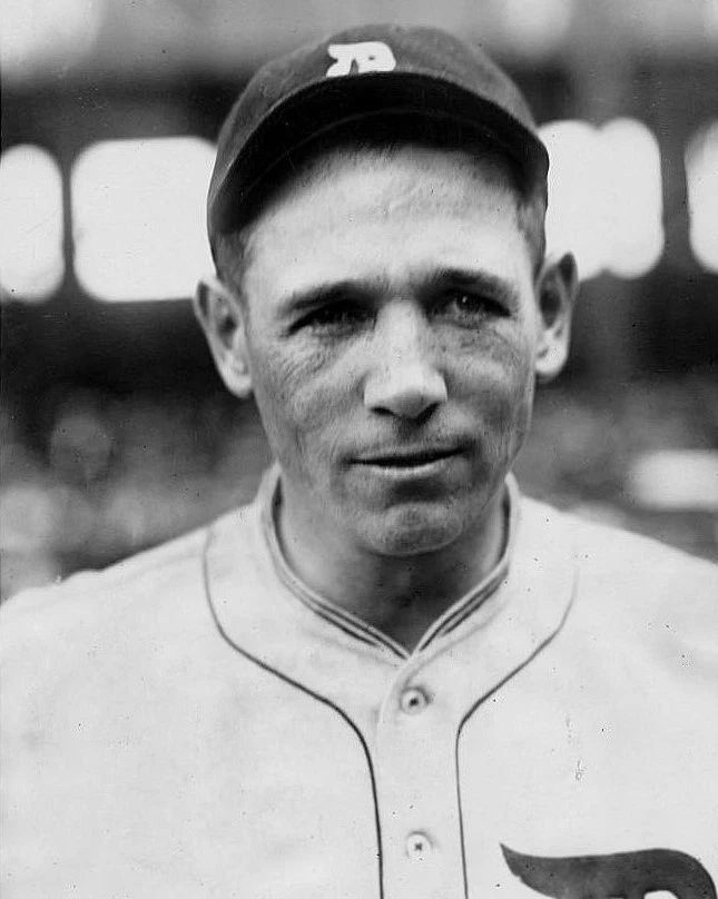 HARRY HEILMANN 8X10 PHOTO DETROIT TIGERS PICTURE BASEBALL MLB - Image 1 of 1