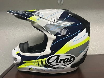 Arai VX-Pro4 Resolute MX Offroad Helmet Yellow Small - Image 1 of 4