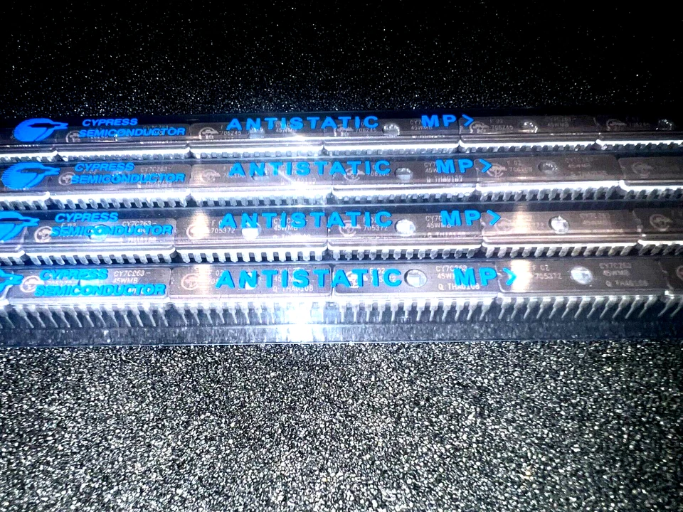 CY7C263-45WMB - Image 1 of 1