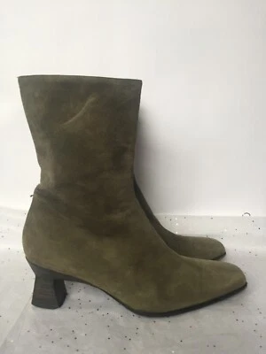 Botas Escada Verde Gamuza Media Pantorrilla Punta Cuadrada Vintage Tacón Hendido - Talla 8 Foto 1 de 4