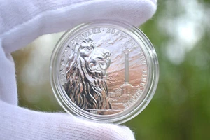 2018 United Kingdom Trafalgar Square Lion 1 OZ SILVER - Picture 1 of 4