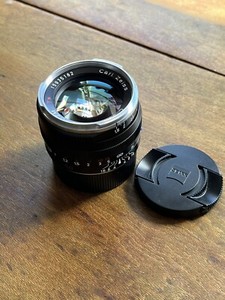 Zeiss C Sonnar T *  50mm F1.5 ZM  M Mount Lens Mint